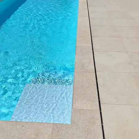 Olive - Modern Atrium With Heated Pool And Large Garden Near Porec * Labinci